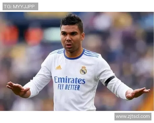 混工资的足球明星背后的真实故事与职业生涯的起伏与挑战